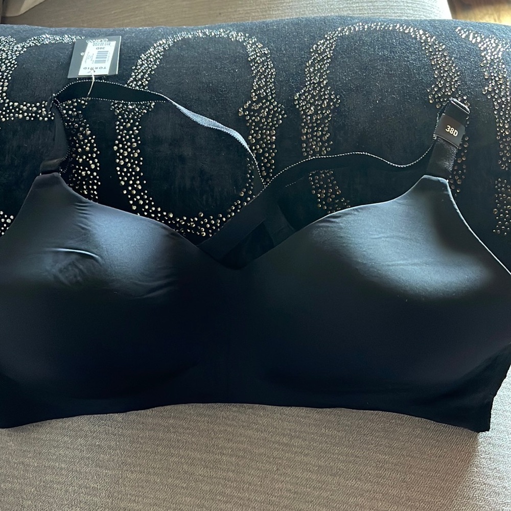38D torrid Wire-free cross back bra